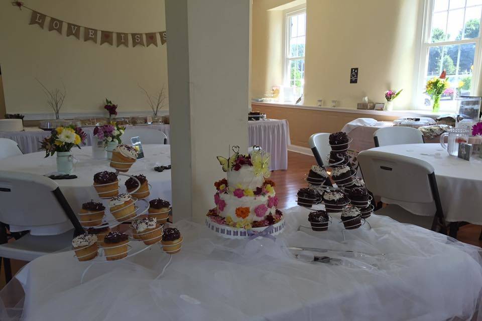 Wedding dessert display