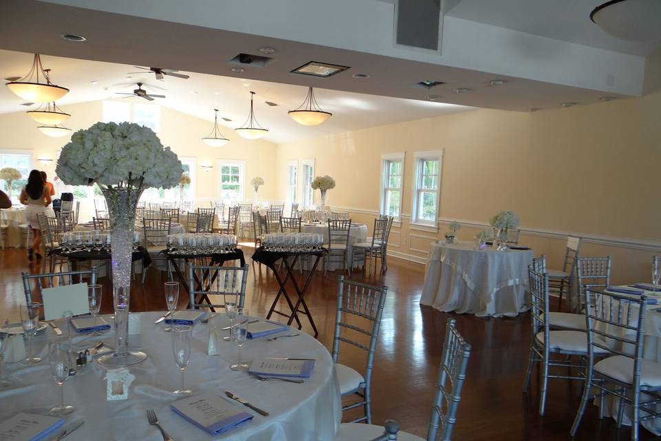 Bella's Events & Florist