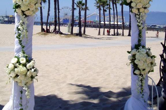 Wedding ceremony arch