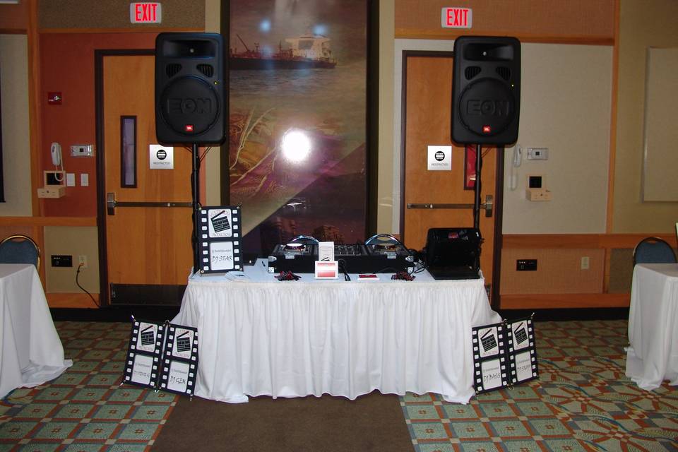 DJ station