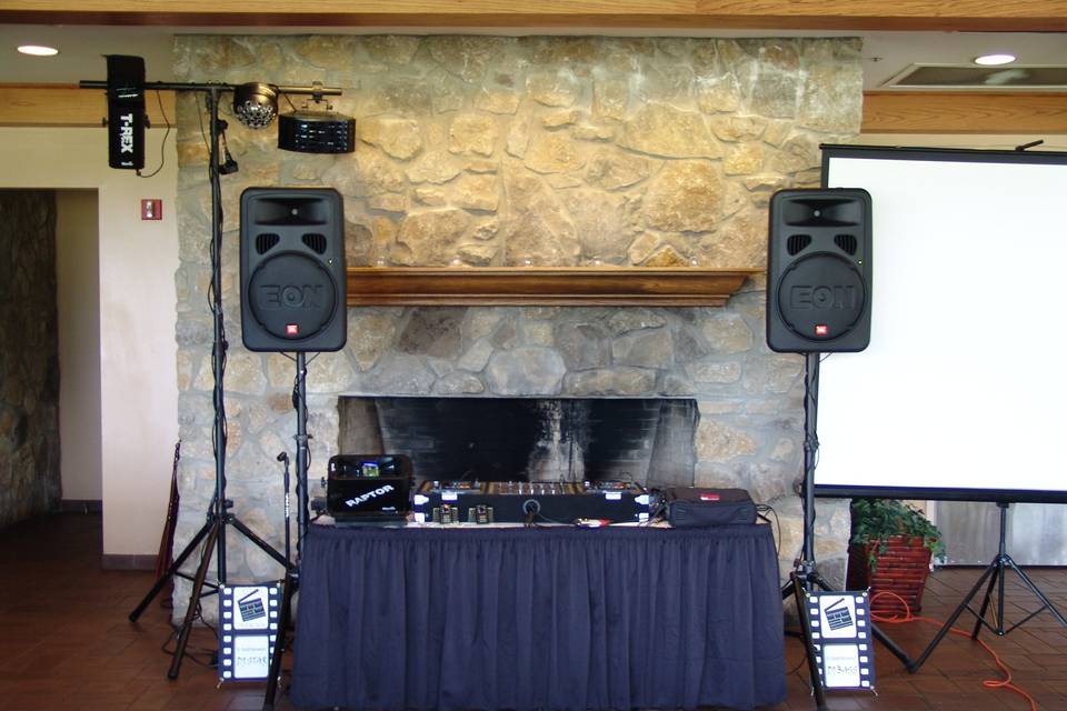 DJ station