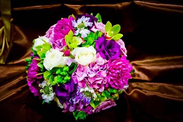 A Love's In Bloom - Flowers - Martinez, CA - WeddingWire