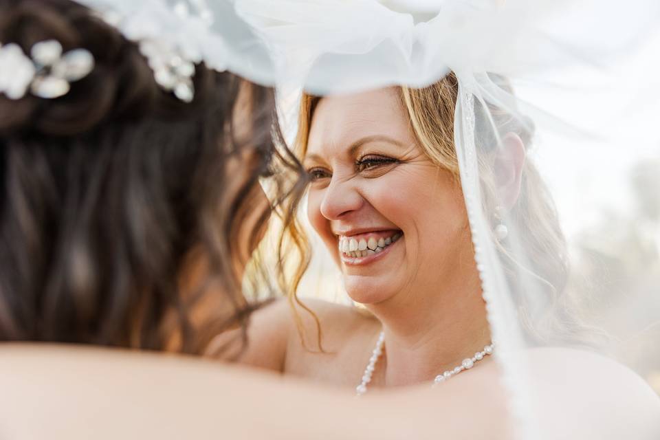 Robe Photos with Bridesmaids