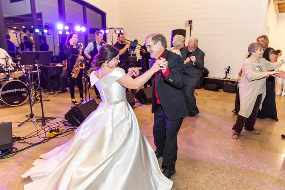 Lilly Creek Wedding