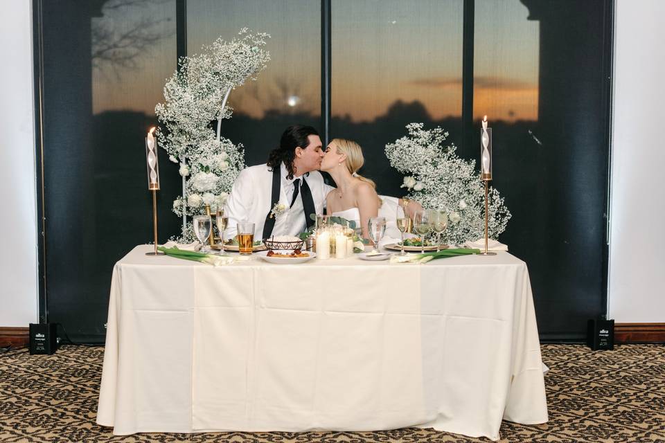 Sweet heart table at sunset