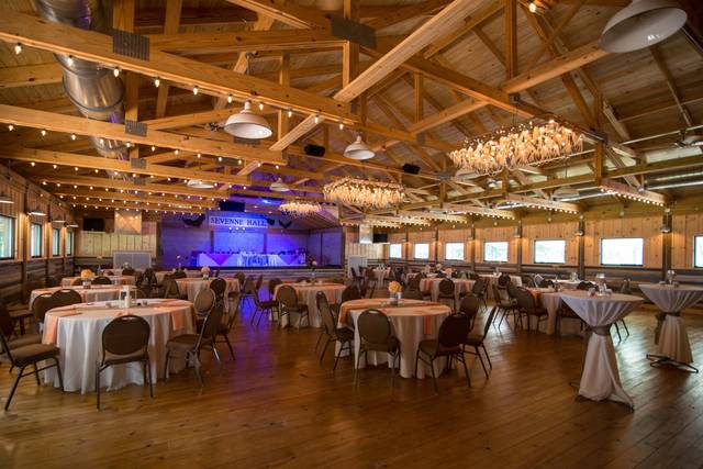 The 10 Best Barn Farm Wedding Venues in Beaumont TX WeddingWire