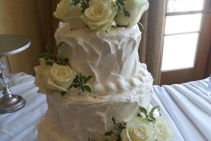 An elegant three-tiered cake