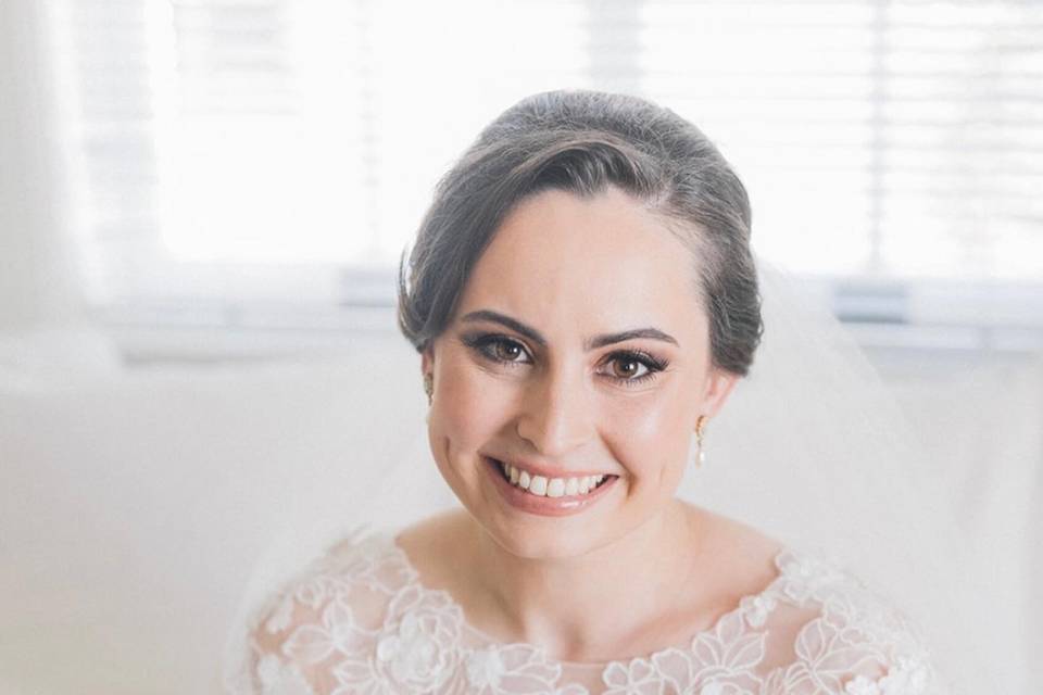 Glam and glow hair and makeup