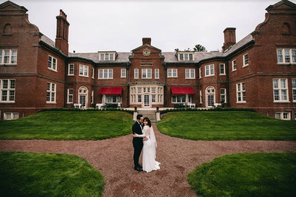 The Mansion on Turner Hill