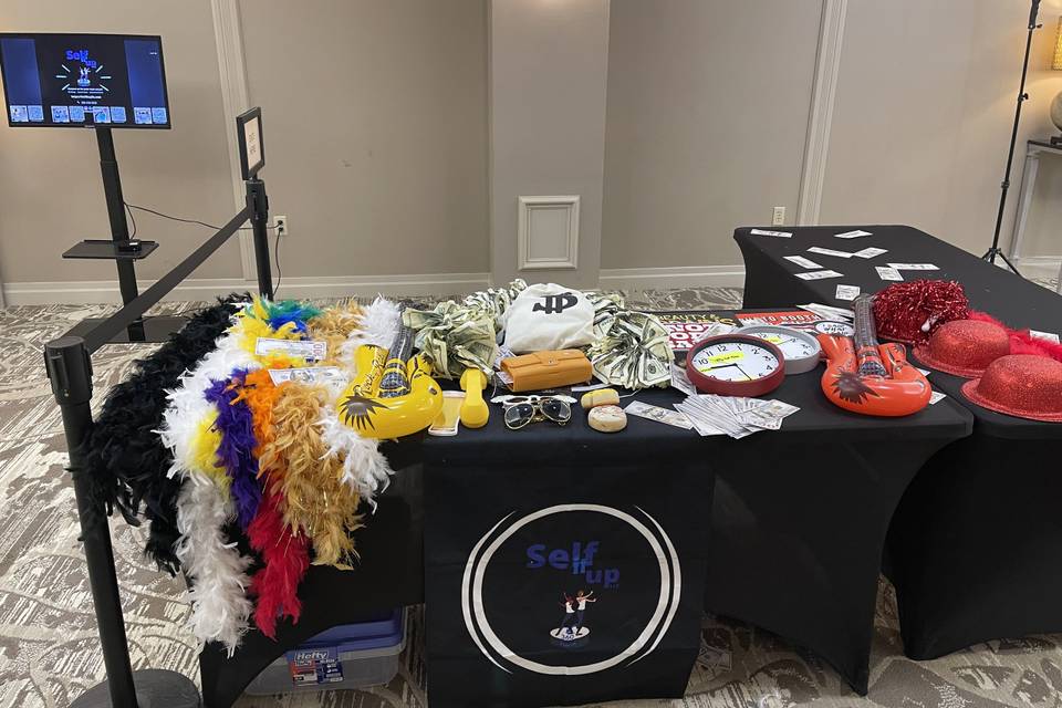 360 Video Booth Props