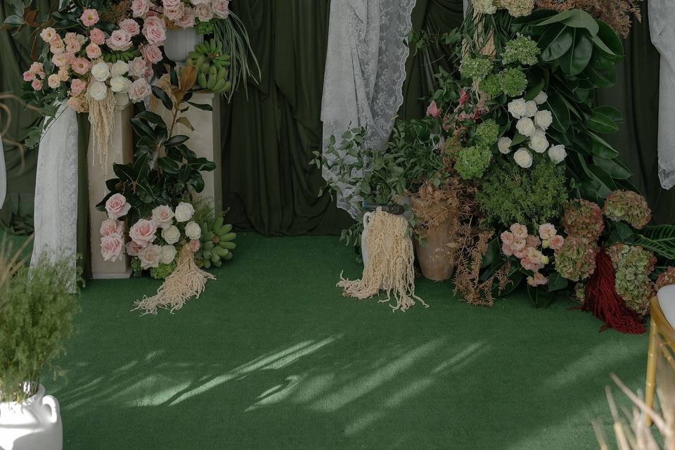 Mini backyard wedding