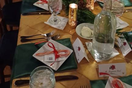 Holiday headtable