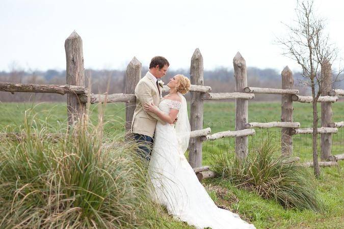 Texas hill country weddings