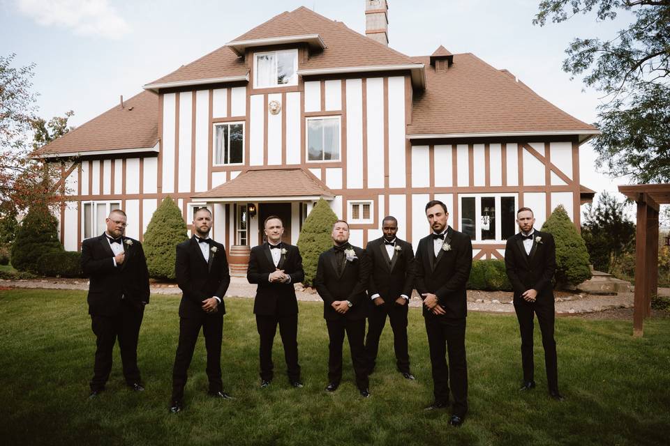 Groomsmen