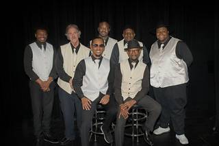 UTOPIA BAND