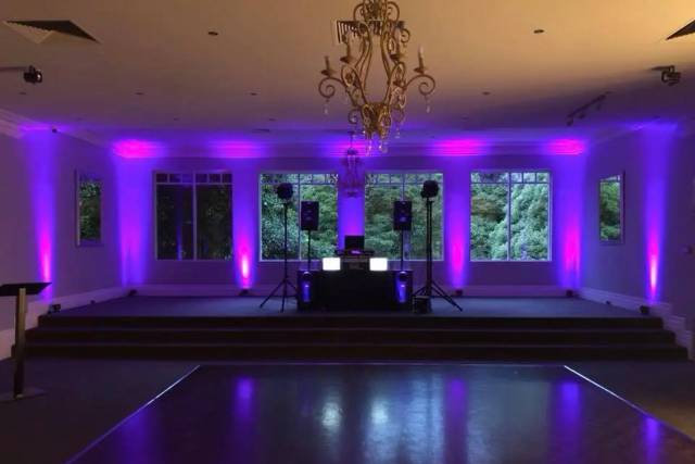 DJ Set Up
