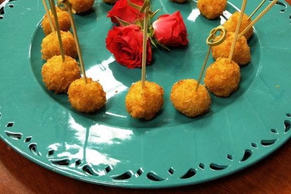 Crispy Smoked Gouda Mac & Cheese Bites - a best seller on our Bite Size Hors D Oeuvres menu!