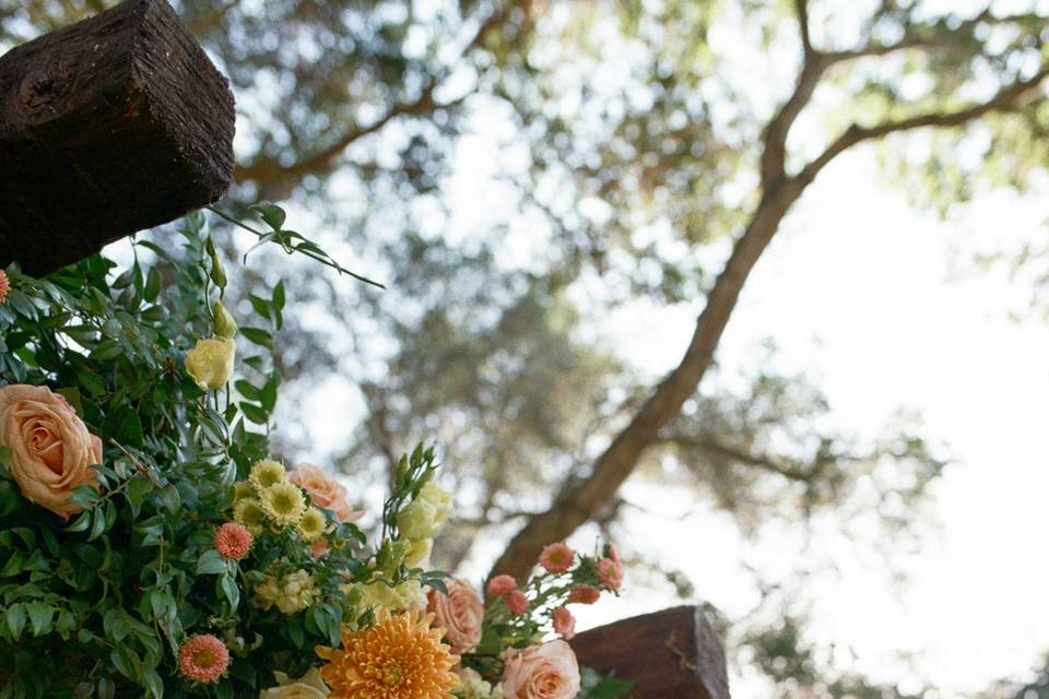Perfect ceremony florals