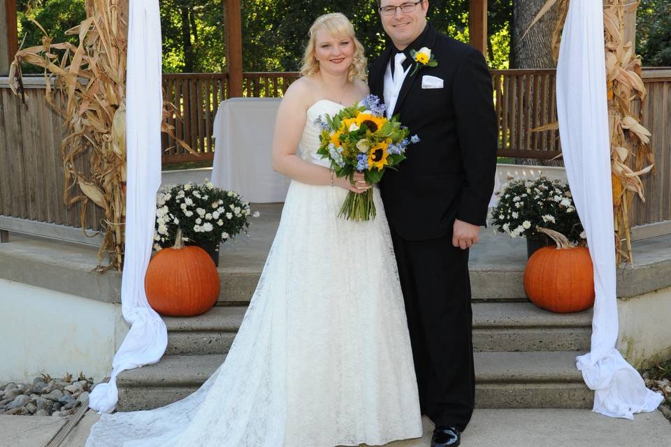 Wedding arch