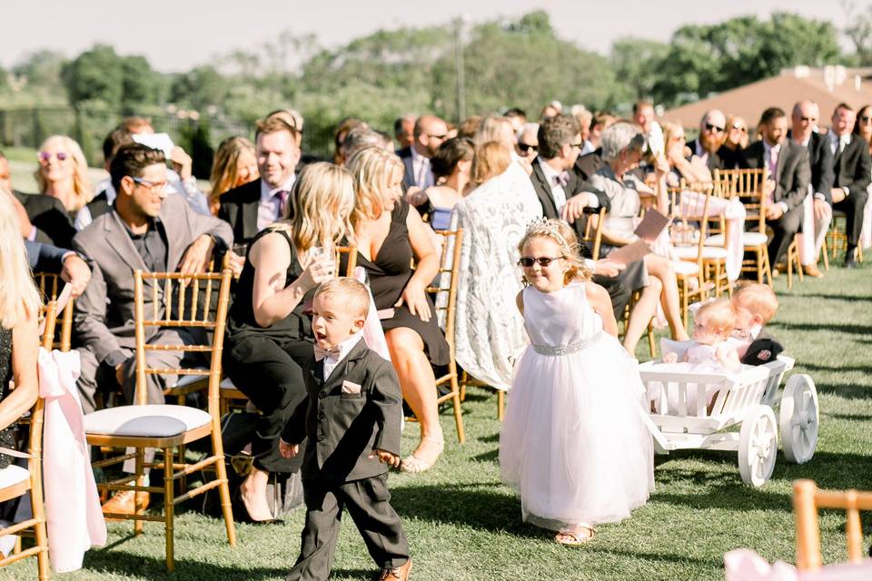 Sun-drenched ceremony