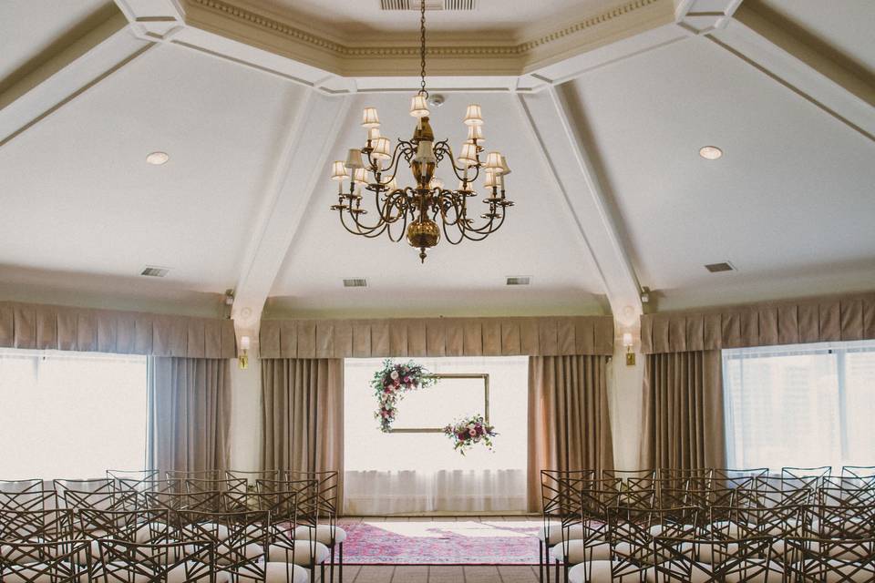 Indoor ceremony area | Jason Lucas Photography