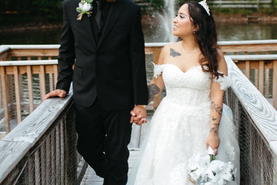 Roya bride