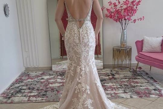 Roya Bridal Alterations
