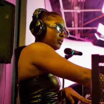 DJ Sierra