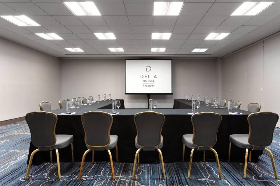 DELTA HOTELS BY MARRIOTT WOODBRIDGE