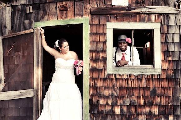 Old miner's cabin historic twenty mile house wedding venue northern california