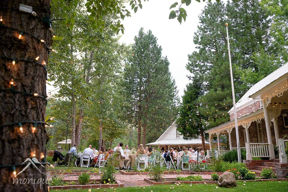 Outdoor garden wedding reception twenty mile house northern california