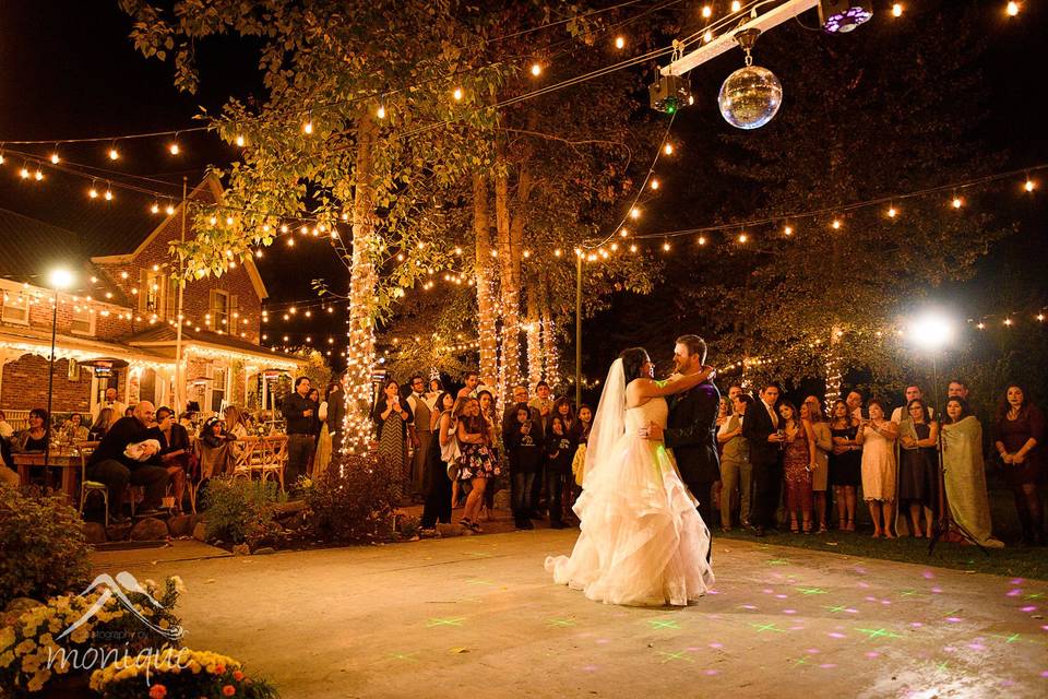 Dancing under the stars twenty mile house wedding northern california