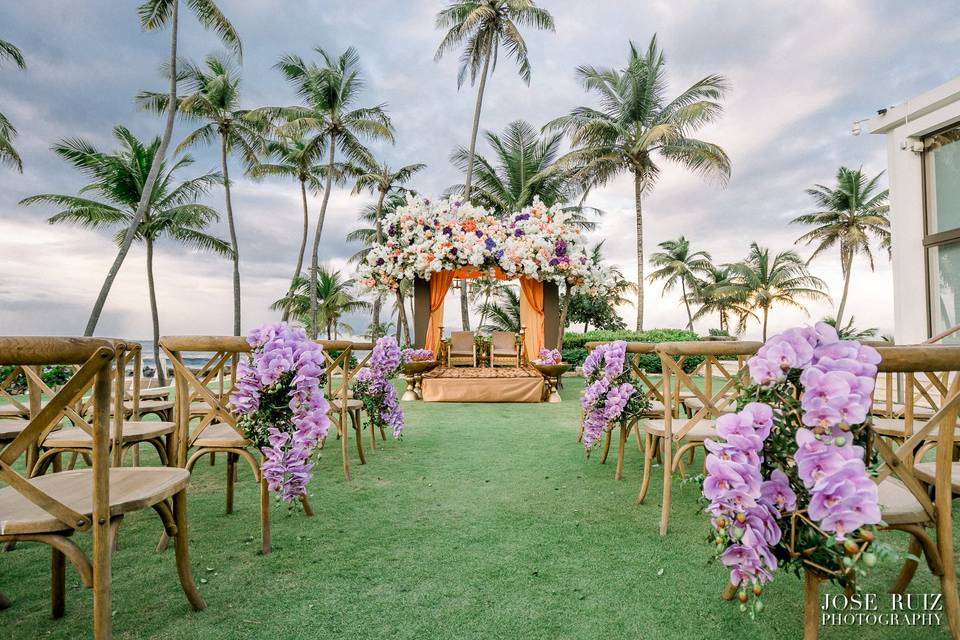 Lawn ceremony - Jose Ruiz Photography