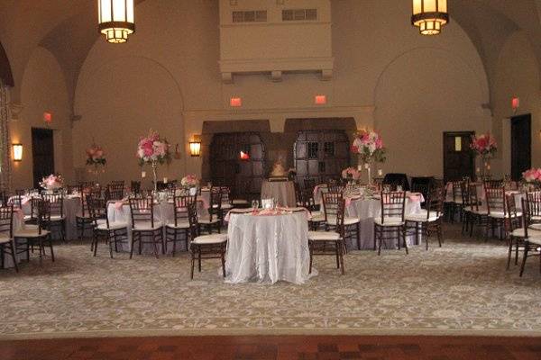 Sweetheart table