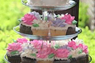 Mini cake and cupcake tree