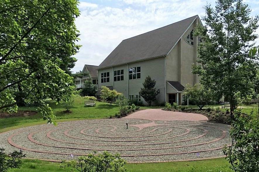 Outdoor view of Unitarian Universalist Church of Cherry Hill