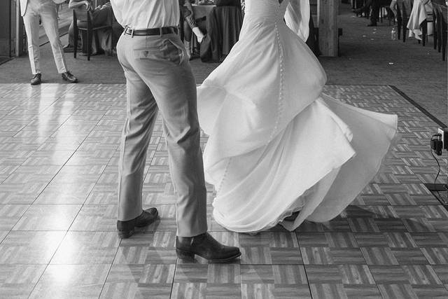 Dancing in the Vista Hall