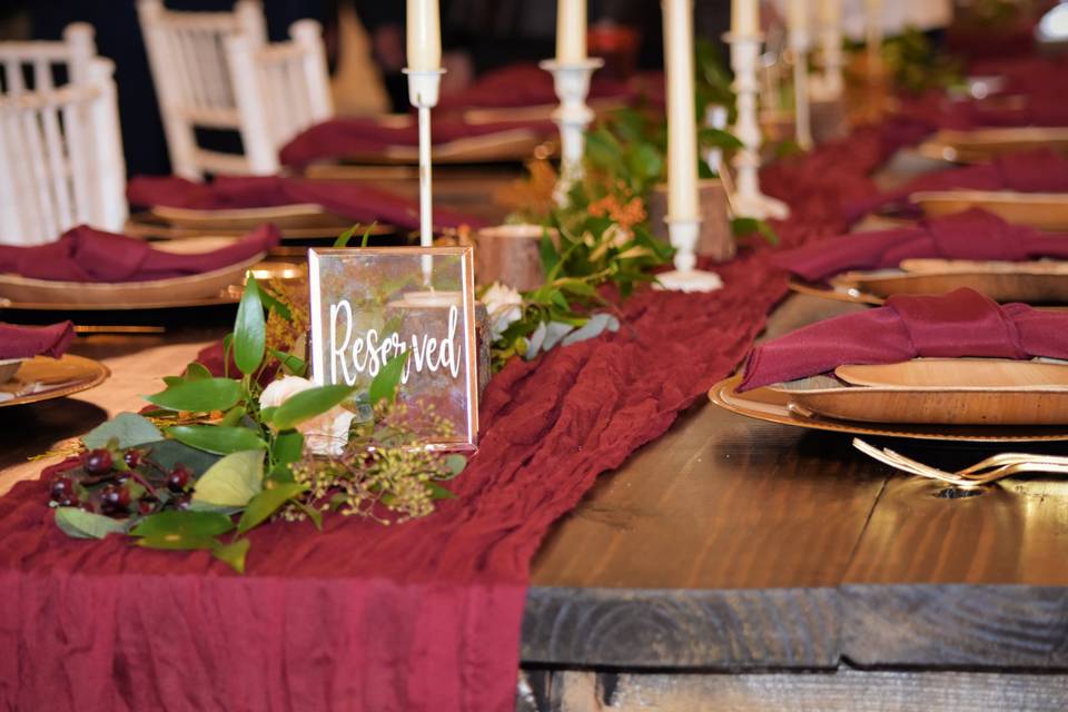 Farm Table Decor