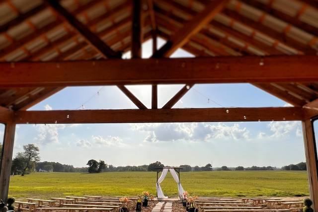 The Barn at Twin Creeks
