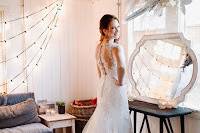 Dressigner - Bridal Alterations Studio Atelier