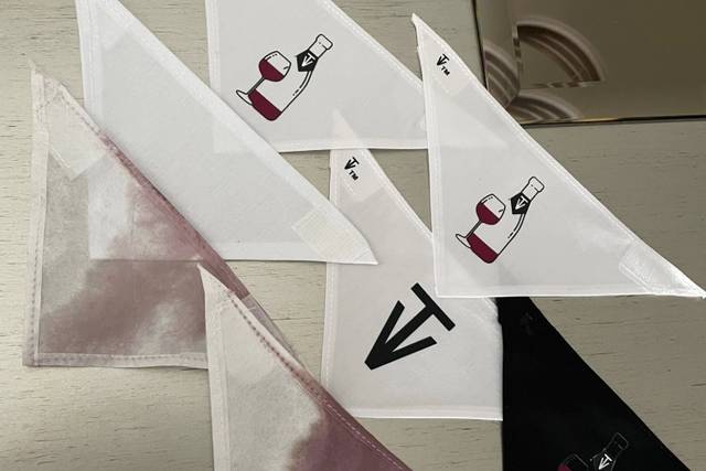Wedding Wine Favors and Gifts