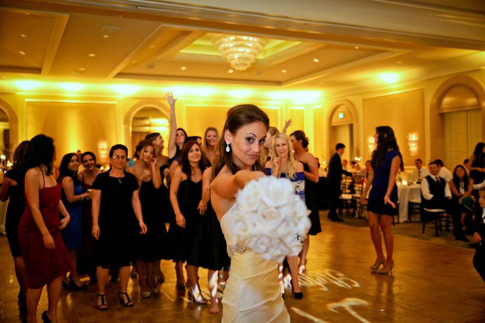 Bride with the bridesmaids