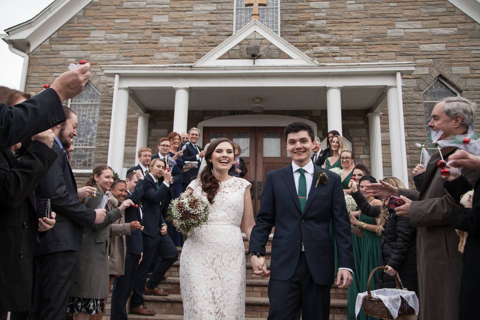 White Poppy Weddings