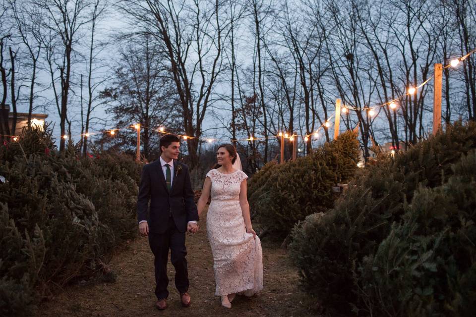 White Poppy Weddings