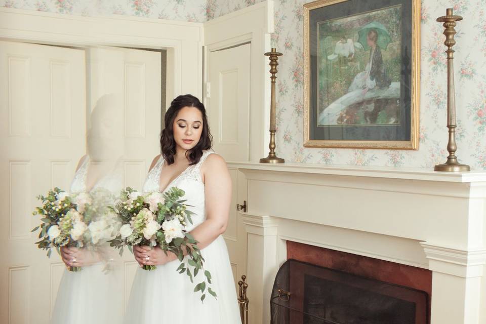 White Poppy Weddings