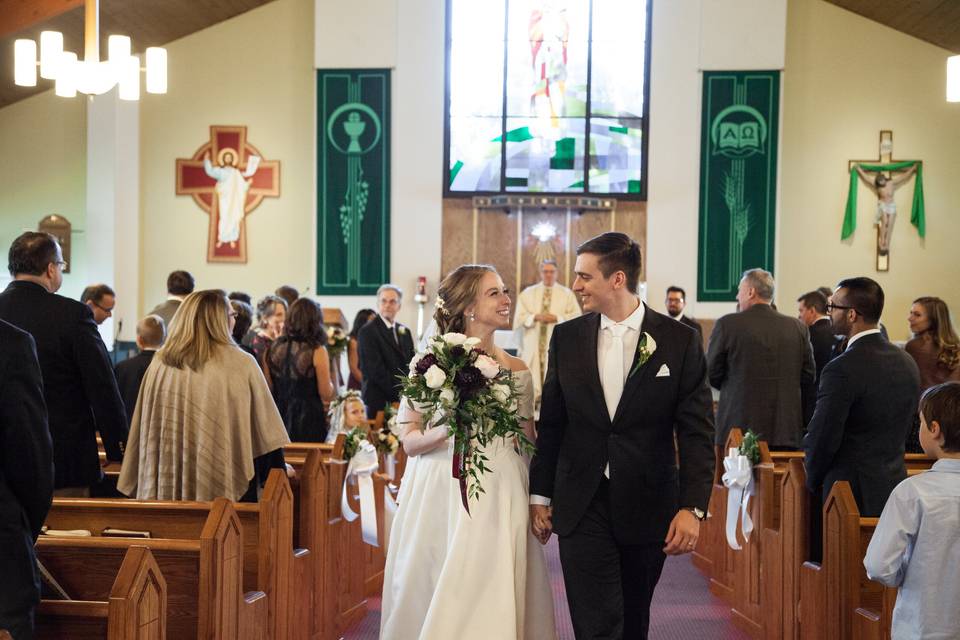 White Poppy Weddings