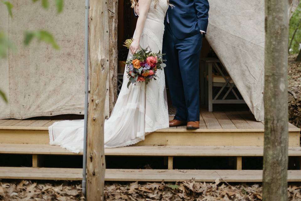 White Poppy Weddings