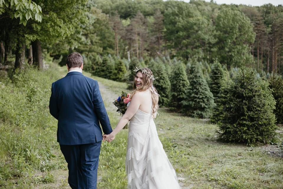 White Poppy Weddings