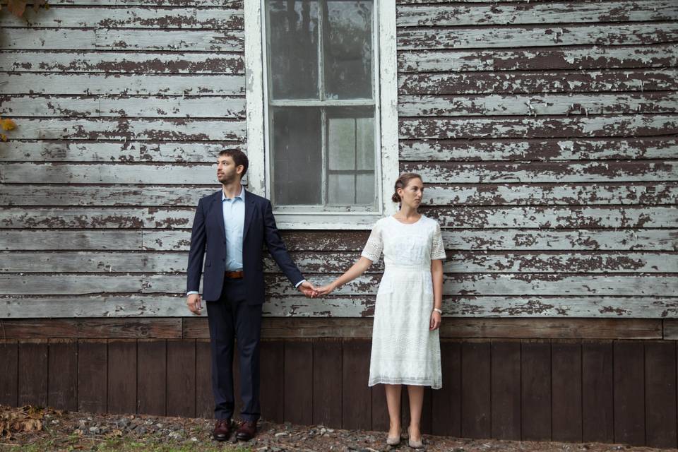 White Poppy Weddings