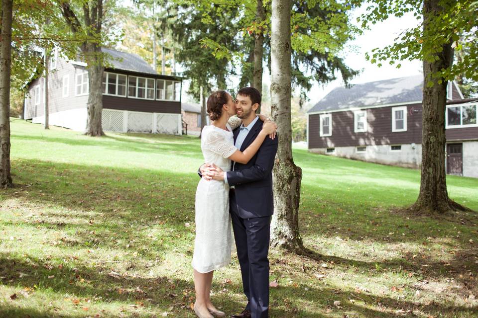 White Poppy Weddings